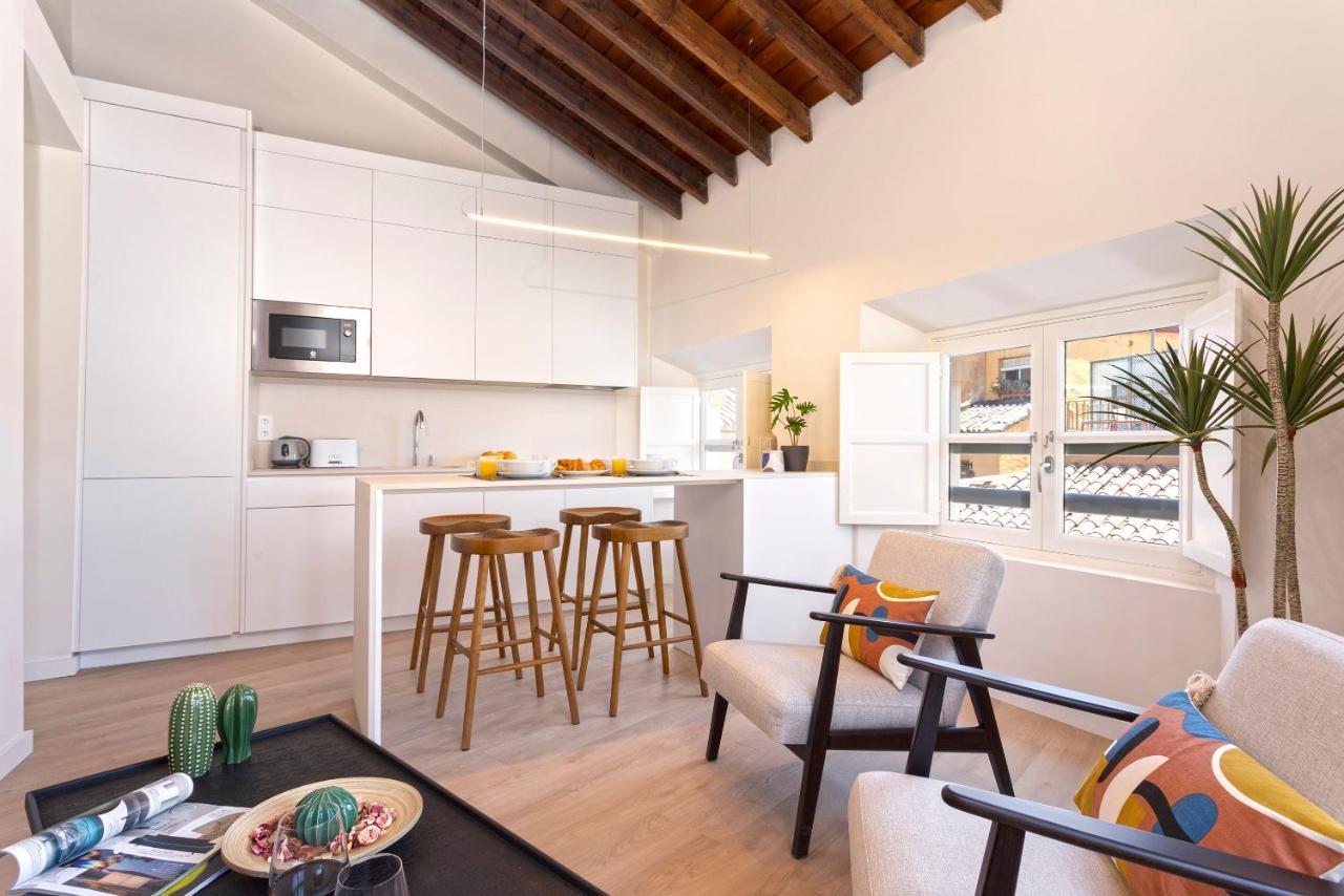 Apartamentos Thyssen Cisneros By Rent Me Malaga Zewnętrze zdjęcie