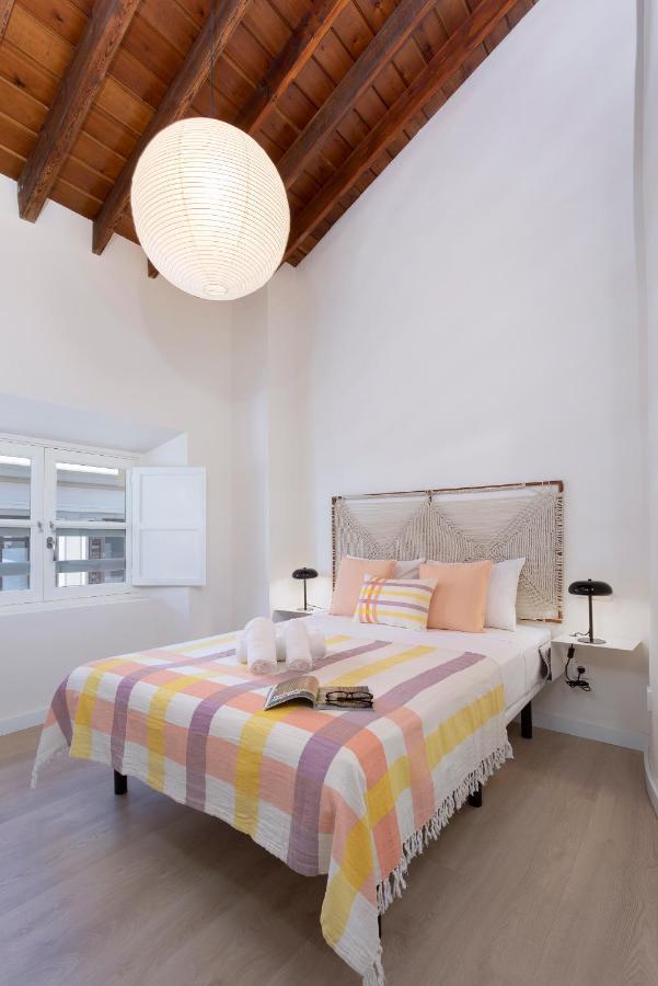 Apartamentos Thyssen Cisneros By Rent Me Malaga Zewnętrze zdjęcie
