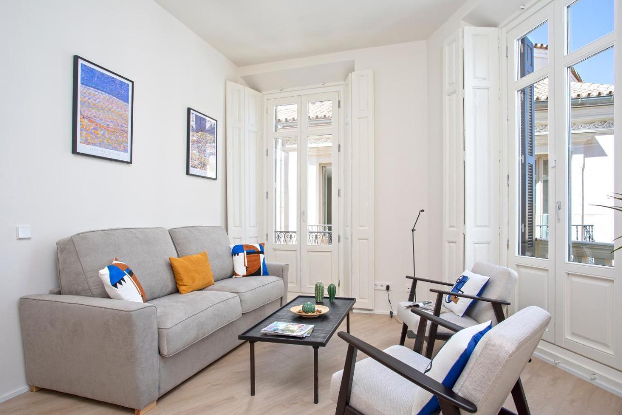 Apartamentos Thyssen Cisneros By Rent Me Malaga Zewnętrze zdjęcie